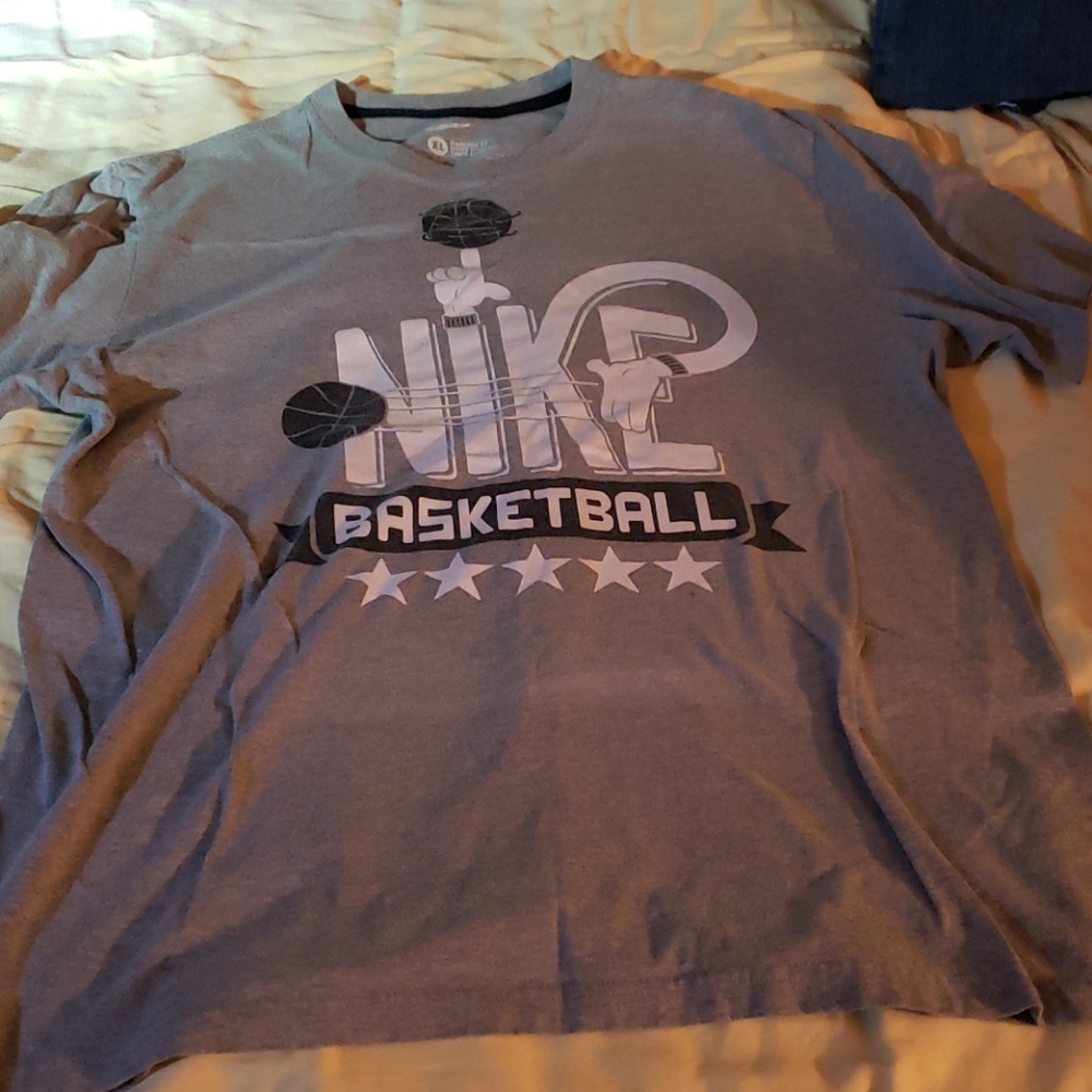 Nike Tee